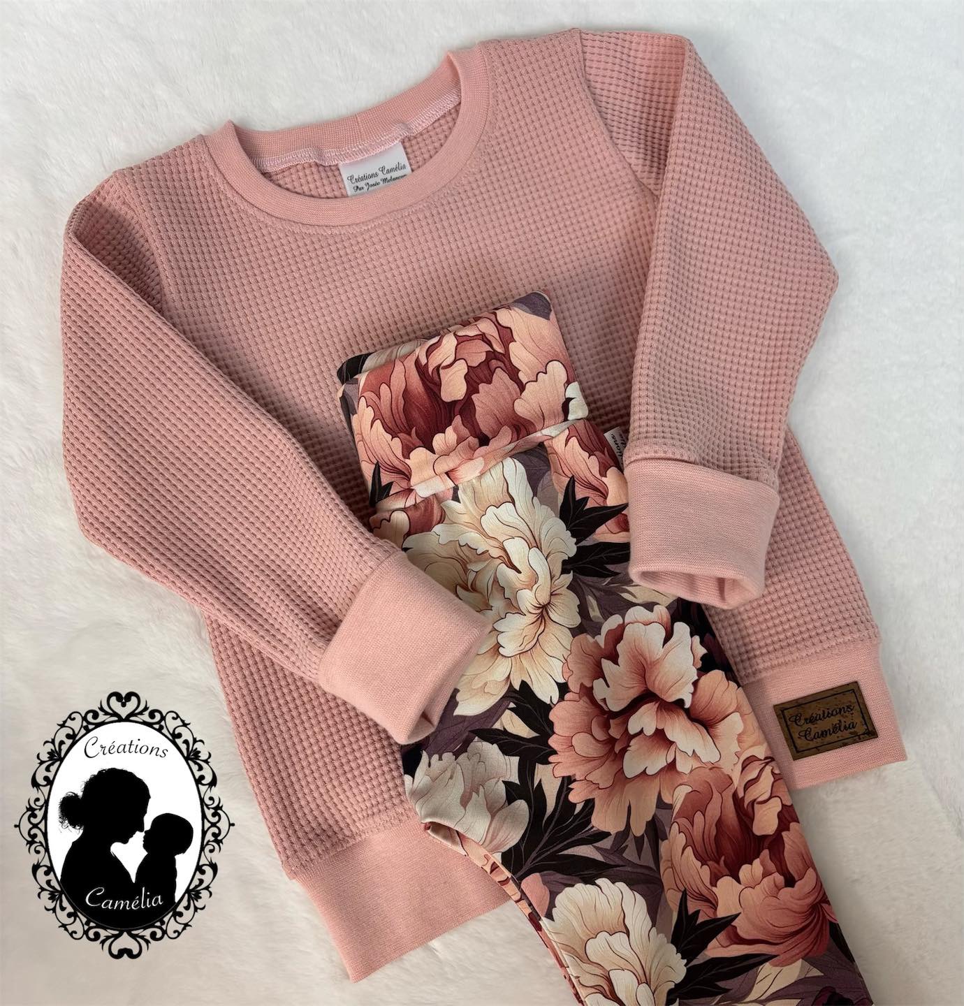 Ensemble gaufré rose et pivoines romantiques